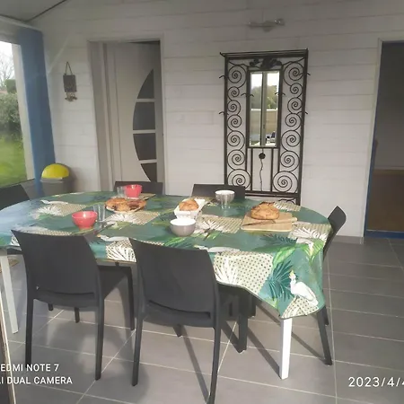 Au Calme, A 250 Metres De La Et Des Dunes Ploudalmezeau